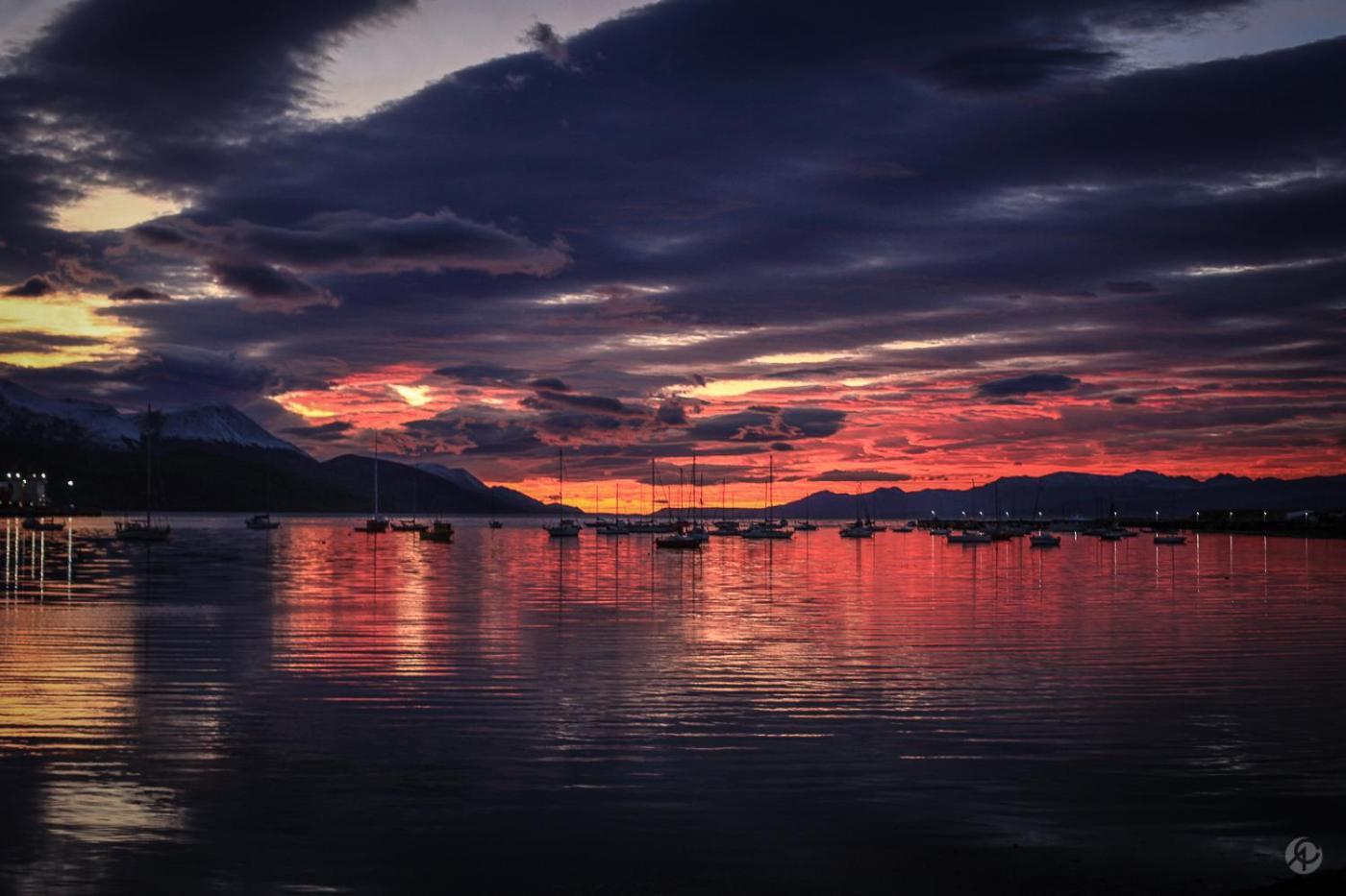 Isla Bella Bed & Breakfast Ushuaia Exterior photo