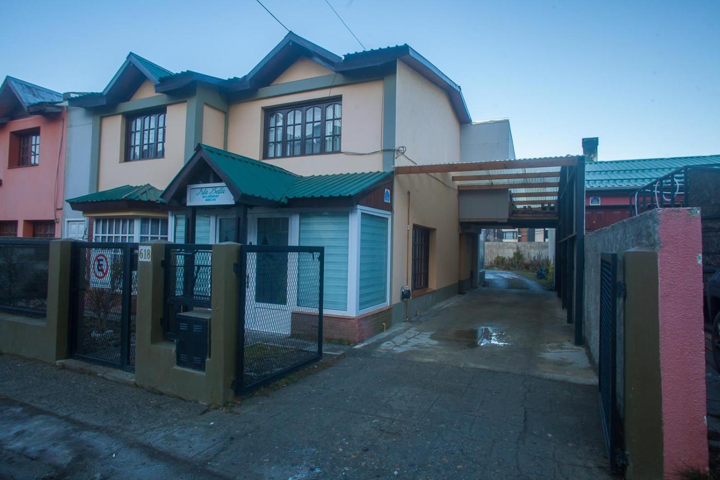 Isla Bella Bed & Breakfast Ushuaia Exterior photo